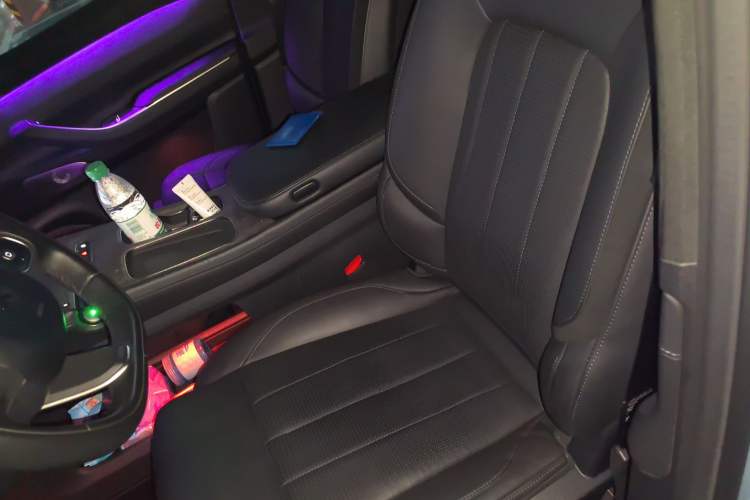 Used Nio ES7 2024 100kWh Signature Edition Left Front Seat