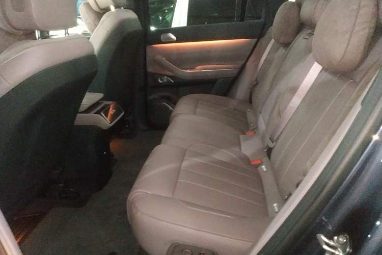 Used Nio ES7 2024 75 kWh Left Rear Seat