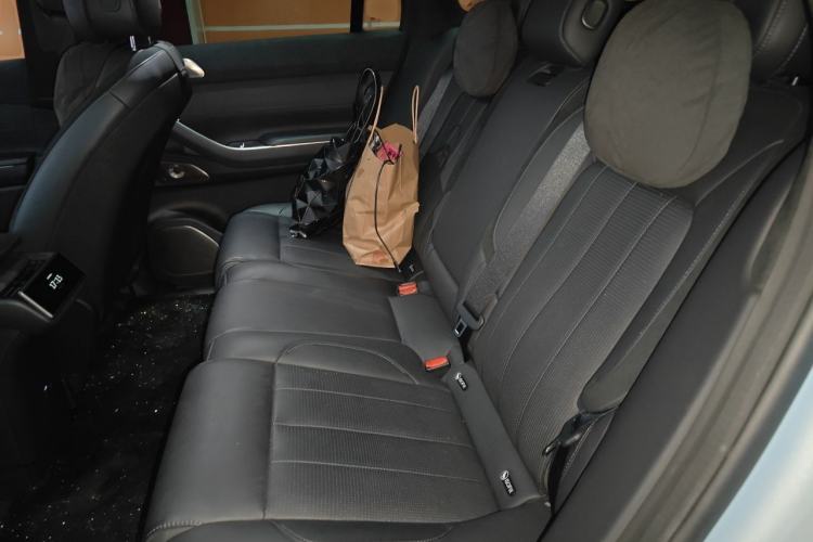 Used Nio ES7 2024 100kWh Signature Edition Left Rear Seat