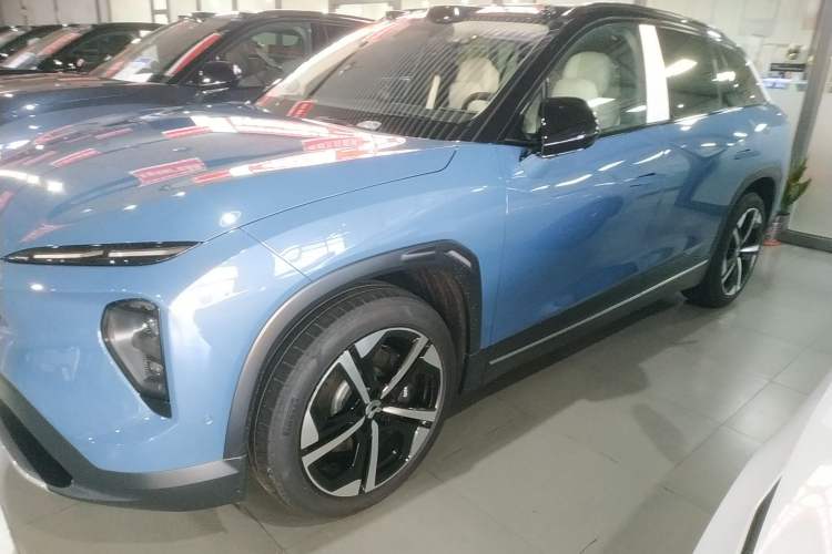 Used Nio ES7 2024 75 kWh Left Side