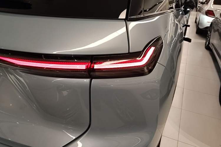Used Nio ES7 2024 100kWh Right Rear Taillight
