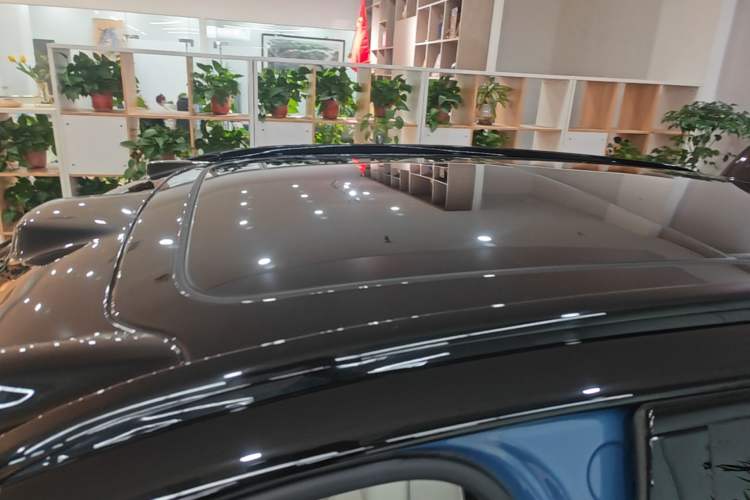 Used Nio ES7 2024 75 kWh Roof