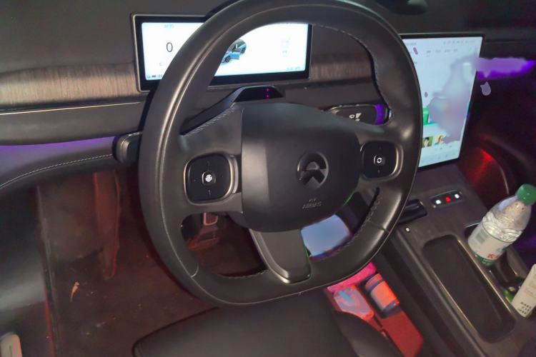 Used Nio ES7 2024 100kWh Signature Edition Steering Wheel