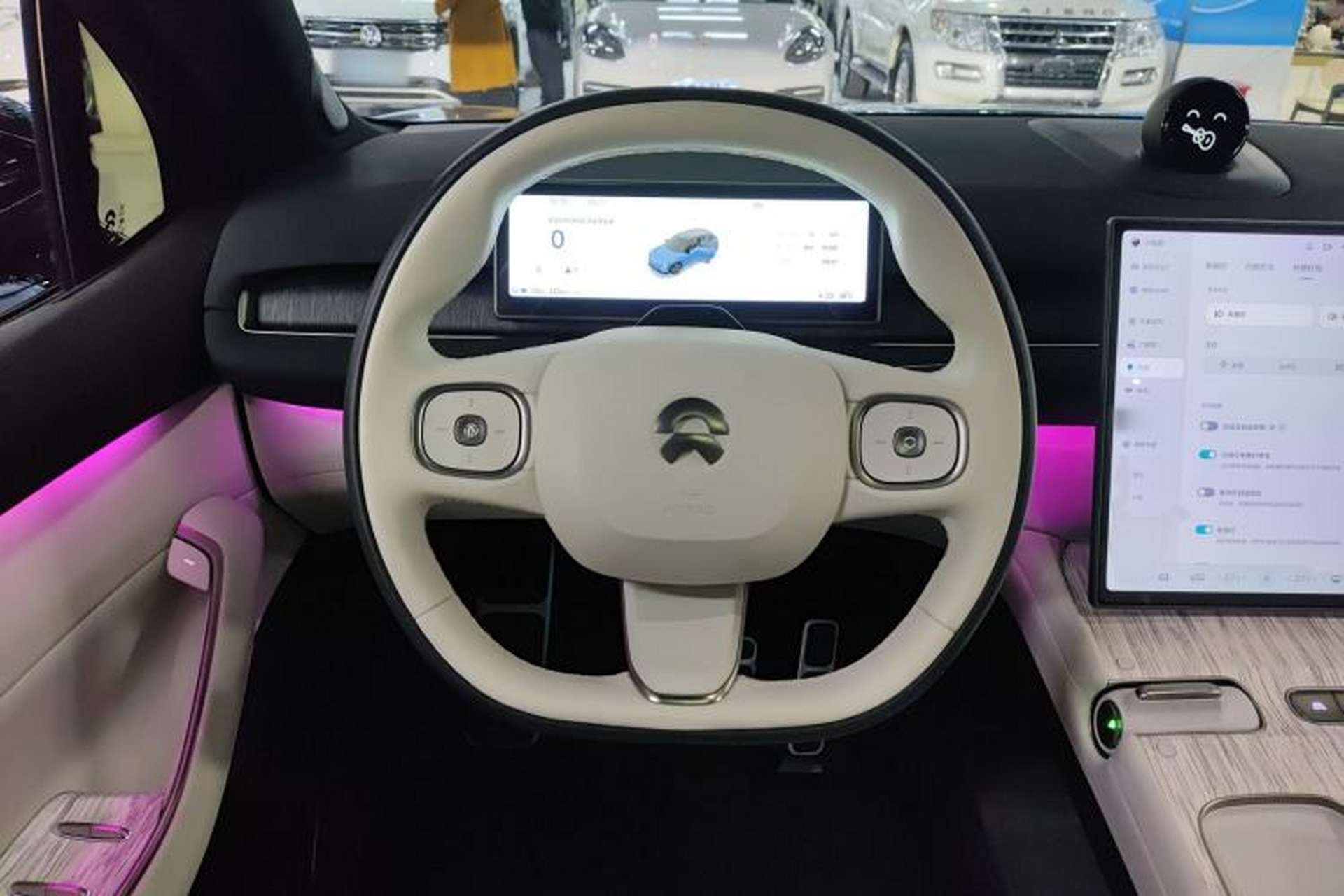 Used Nio ES7 2024 75 kWh Steering Wheel