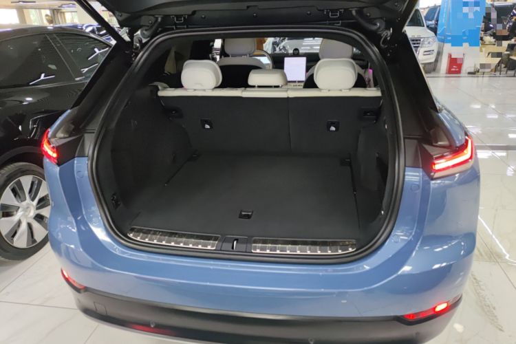 Used Nio ES7 2024 75 kWh Trunk