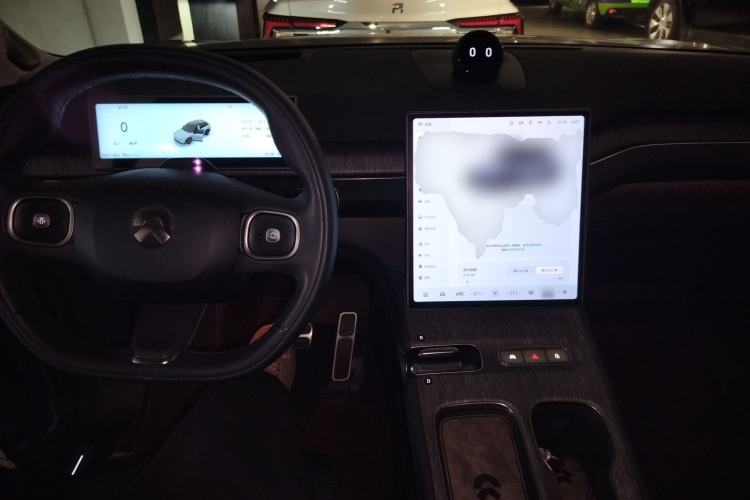 Used Nio ES7 2024 100kWh Center Console