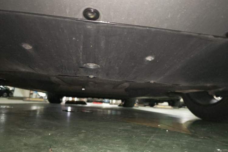 Used Nio ES7 2024 75 kWh Chassis Front