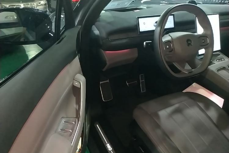 Used Nio ES7 2024 100kWh Driver Seat