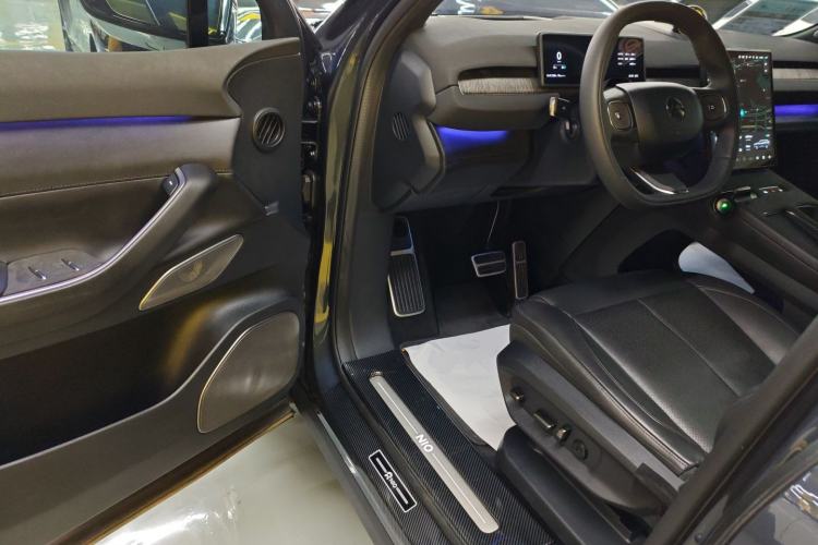 Used Nio ES7 2024 75 kWh Driver Seat