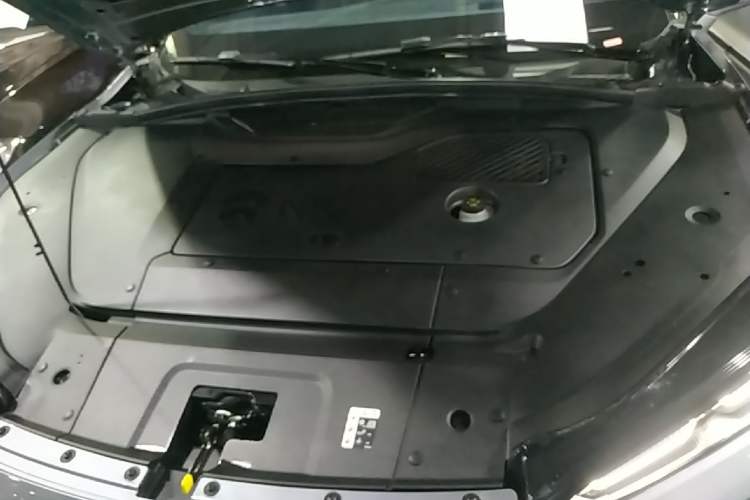 Used Nio ES7 2024 100kWh Engine Bay