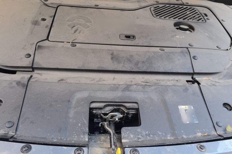 Used Nio ES7 2024 75 kWh Engine Bay