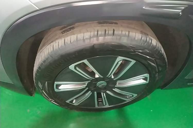 Used Nio ES7 2024 100kWh Exterior 4