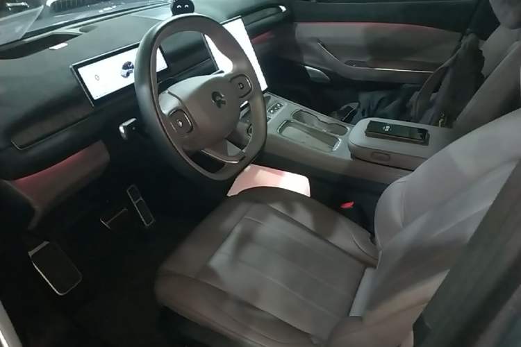 Used Nio ES7 2024 100kWh Left Front Seat