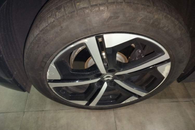 Used Nio ES7 2024 100kWh Left Front Wheel Hub