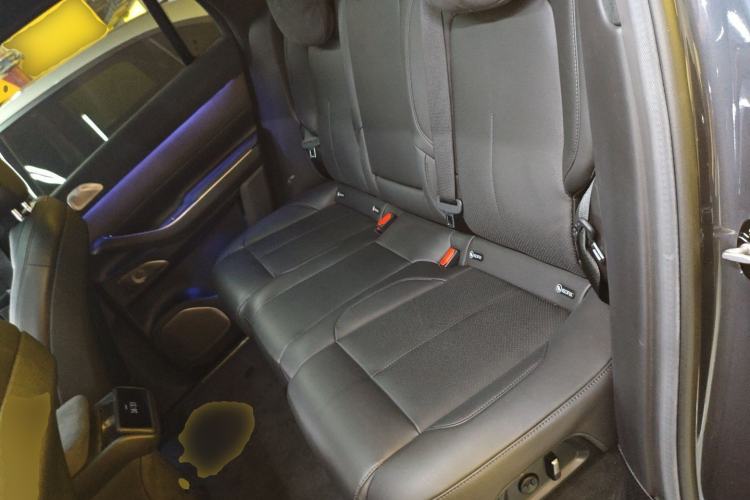 Used Nio ES7 2024 75 kWh Left Rear Seat