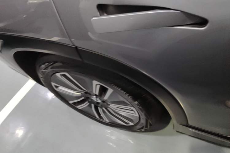 Used Nio ES7 2024 100kWh Right Rear Wheel Hub