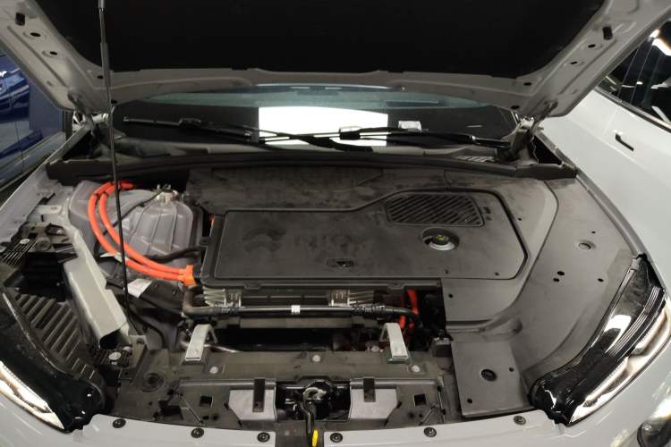 Used Nio ES7 2024 100kWh Engine Bay