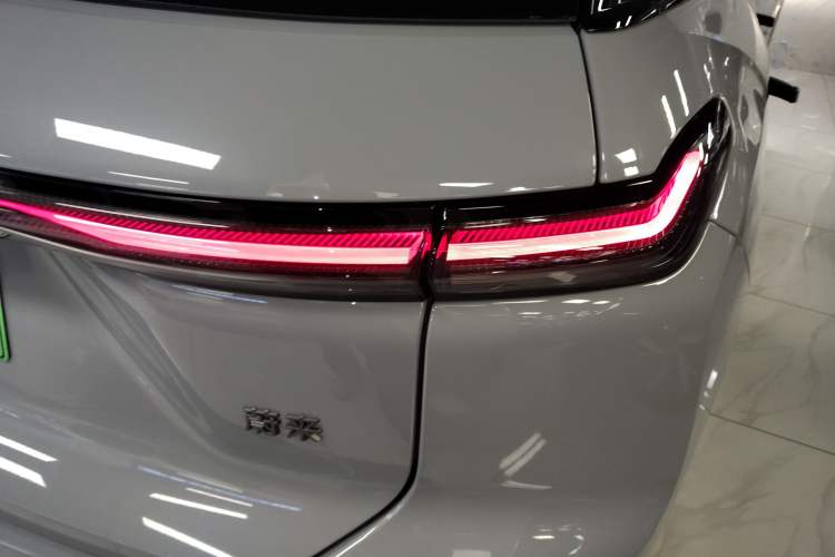 Used Nio ES7 2024 100kWh Exterior 6