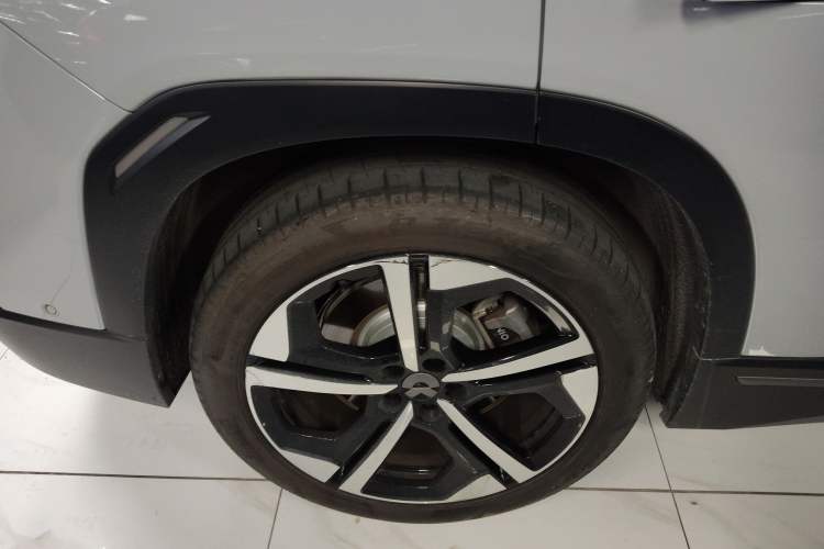 Used Nio ES7 2024 100kWh Exterior 8