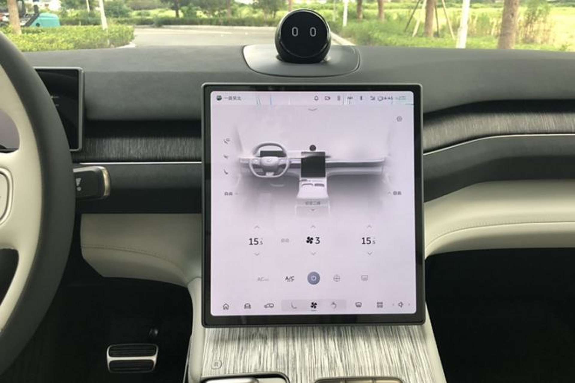 Used Nio ES7 2024 100kWh Signature Edition Interior 6