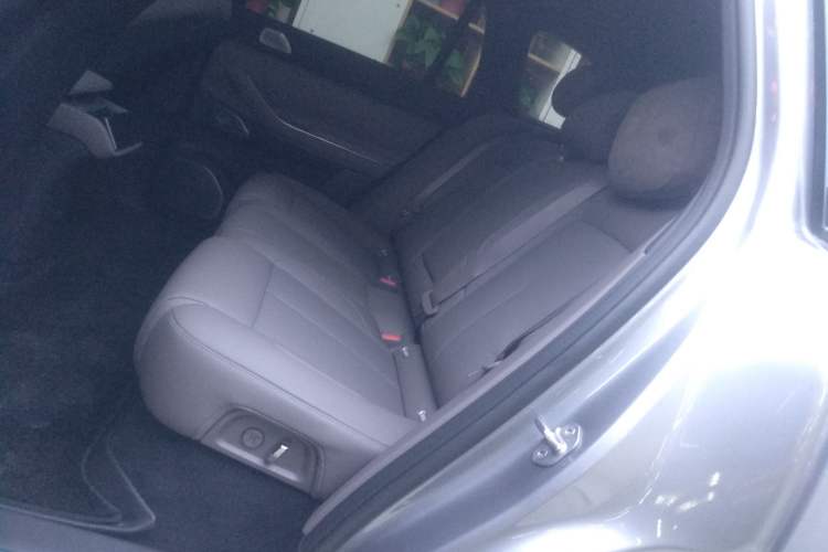 Used Nio ES7 2024 75 kWh Left Rear Seat