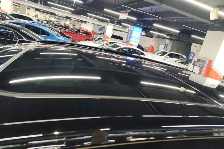 Used Nio ES7 2024 100kWh Signature Edition Roof