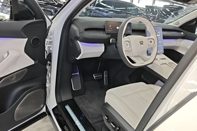 Used Nio ES7 2024 100kWh Driver Seat