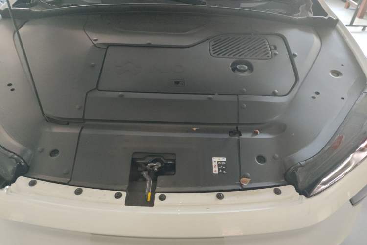 Used Nio ES7 2024 100kWh Signature Edition Engine Bay