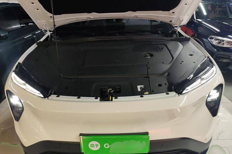Used Nio ES7 2024 75 kWh Engine Bay