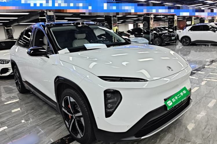 Used Nio ES7 2024 100kWh Front Right 45 Deg