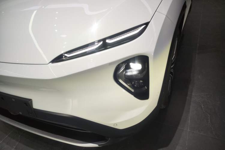 Used Nio ES7 2024 100kWh Signature Edition Left Front Headlight