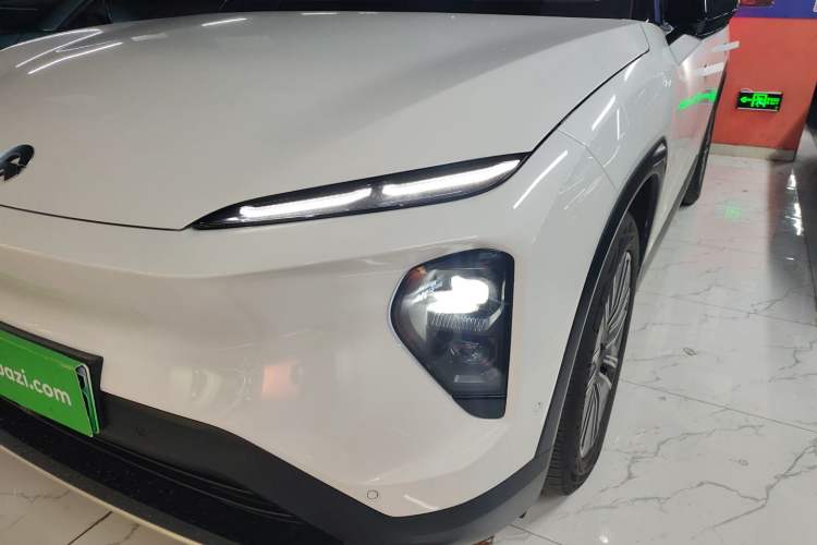 Used Nio ES7 2024 75 kWh Left Front Headlight