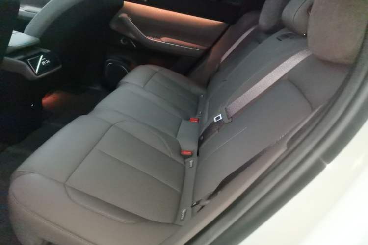 Used Nio ES7 2024 100kWh Left Rear Seat