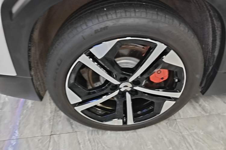 Used Nio ES7 2024 100kWh Right Rear Wheel Hub