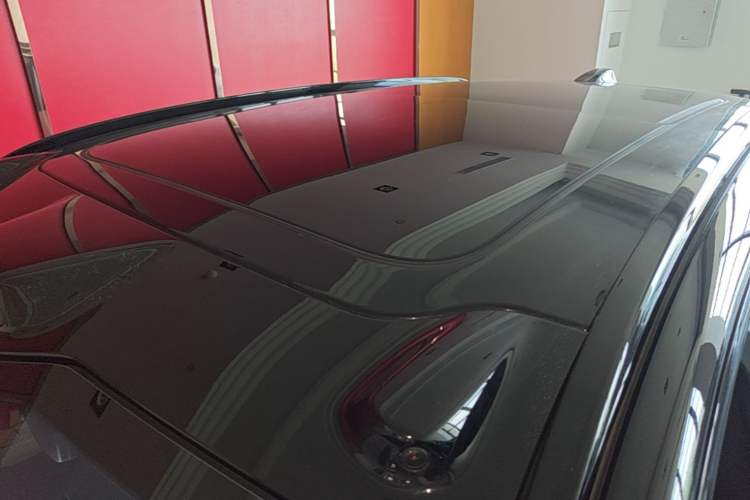 Used Nio ES7 2024 100kWh Signature Edition Roof