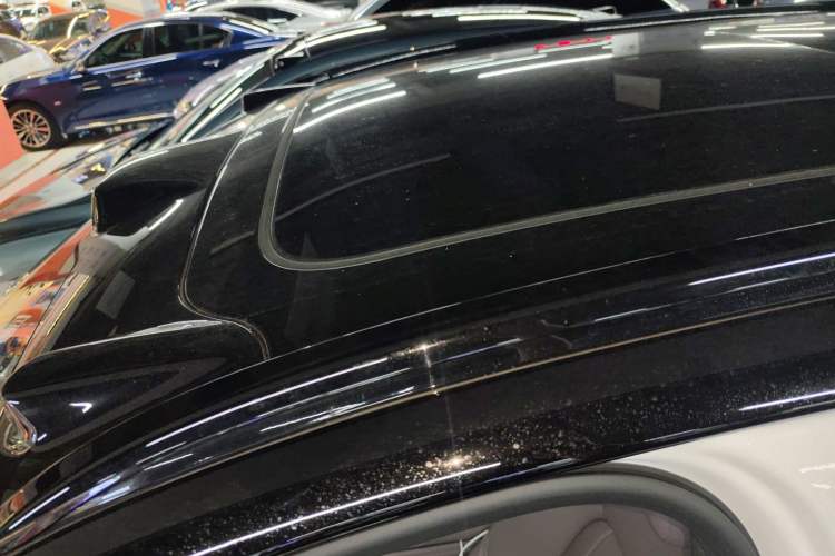 Used Nio ES7 2024 75 kWh Roof