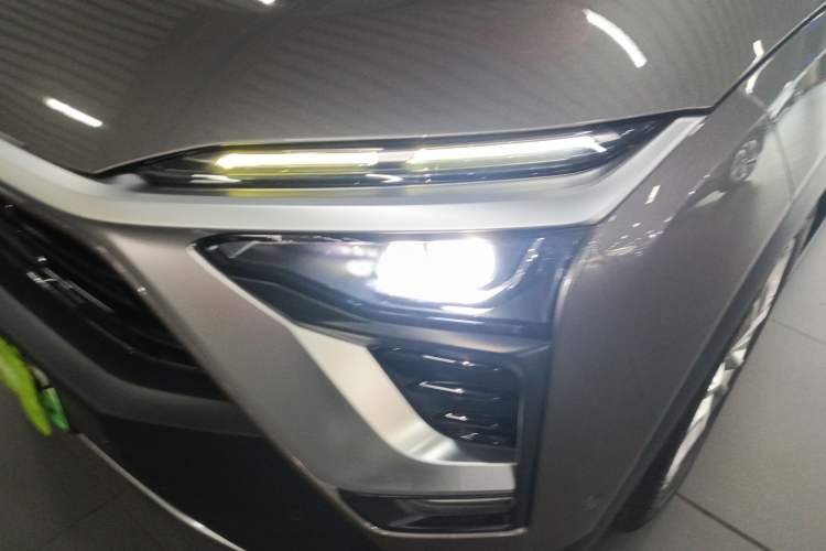 Used Nio ES8 2018 355 km Base Version 7-Seater Edition Left Front Headlight