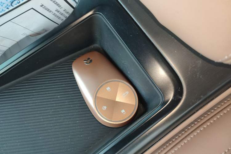 Used Nio ES8 2022 100kWh Signature Edition Seven-Seater Interior 1