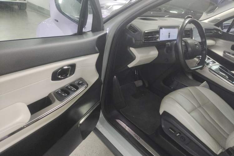Used Nio ES8 2020 450 km Range 6-Seater Version Driver Seat