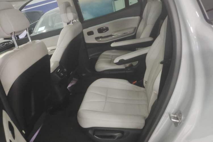 Used Nio ES8 2020 450 km Range 6-Seater Version Left Rear Seat