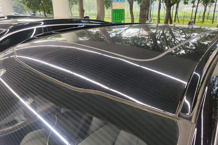 Used Nio ES8 2020 580 km Range Signature Edition Six-Seater Version Roof