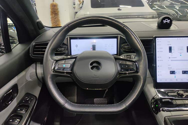 Used Nio ES8 2020 580 km Range Signature Edition Six-Seater Version Steering Wheel