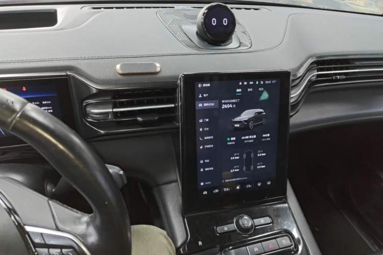 Used Nio ES8 2018 355 km Base Version 6-Seater Edition Audio And AC Panel