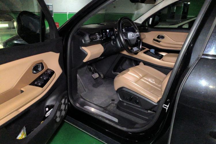 Used Nio ES8 2018 355 km Base Version 6-Seater Edition Driver Seat