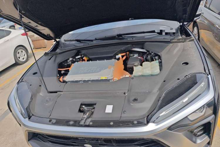 Used Nio ES8 2018 Founder Edition Engine Bay