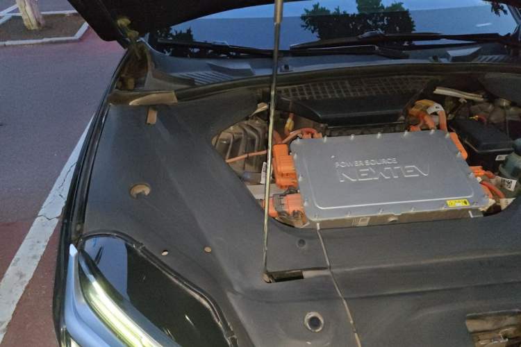 Used Nio ES8 2018 Founder Edition Engine Bay Right