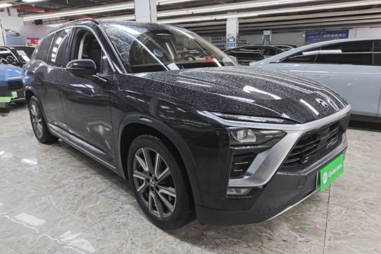 Used Nio ES8 2018 355 km Base Version 6-Seater Edition Front Right 45 Deg