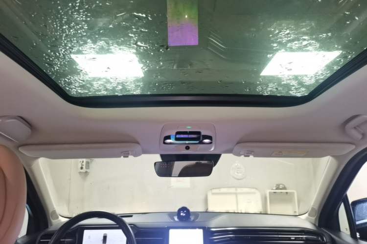 Used Nio ES8 2018 Founder Edition Headliner