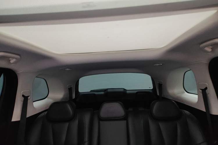 Used Nio ES8 2018 Founder Edition Headliner