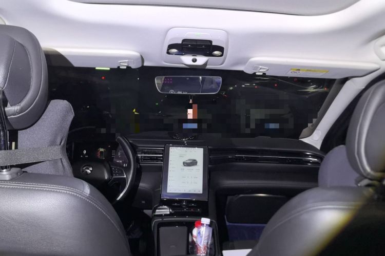 Used Nio ES8 2018 355 km Base Version 7-Seater Edition Headliner